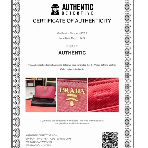 Prada Saffiano Zippy Wallet - Picture 15 of 15